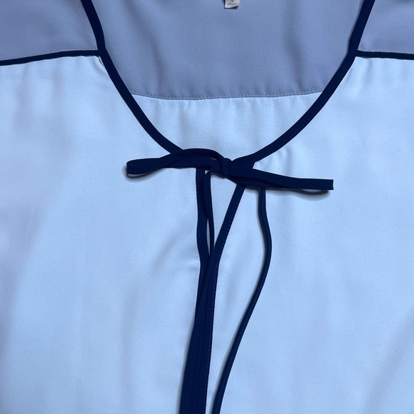 41 HAWTHORN Womens Size XL White Blue 3/4 Sleeve Keyhole Neck Blouse Shirt - Picture 3 of 4